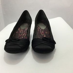 Jelly pop Black Kitten Heels